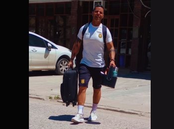 Roomgo AR - Facuu - 42 - Capital Federal