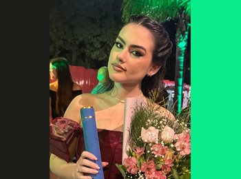 Roomgo AR - Eduarda - 19 - La Plata