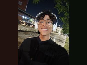 Roomgo AR - Ezequiel - 21 - Córdoba