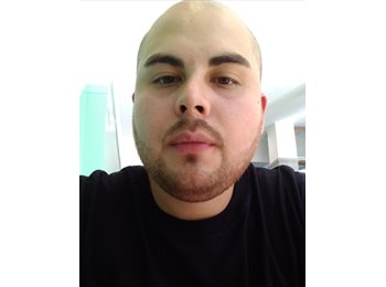 Roomgo AR - Lucas - 24 - Buenos Aires