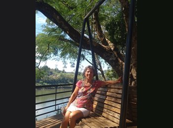 Roomgo AR - Jessica  - 52 - Rosario