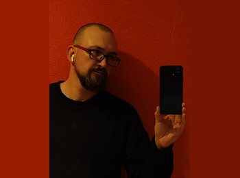 Roomgo AR - Oleg - 49 - Mar del Plata