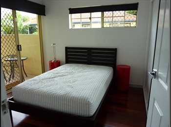 Roomgo AU - Ashgrove: Double Room + Own Bathroom & Balcony, Red Hill - $275 pw
