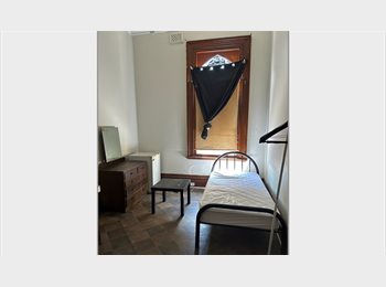 Roomgo AU - Single, room in a boarding house (Burwood), Cabarita - $290 pw