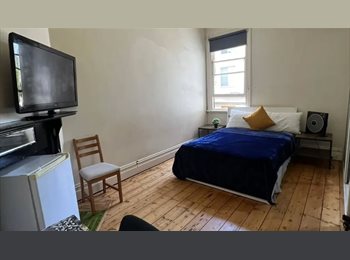 Roomgo AU - 70 New Canterbury, Camperdown - $315 pw