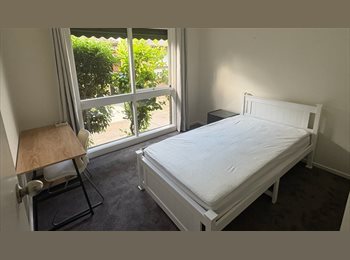 Roomgo AU - Room For Rent, Hampton - $320 pw