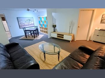 Roomgo AU - Furnished Room for Rent with own bathroom, Bray Park - $330 pw