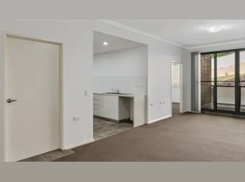 Roomgo AU - The room is in a beautiful location heart of the Gosford, Gosford - $280 pw