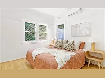 Roomgo AU - Beautiful furnished room walk to station quite only for women, Gordon - $295 pw