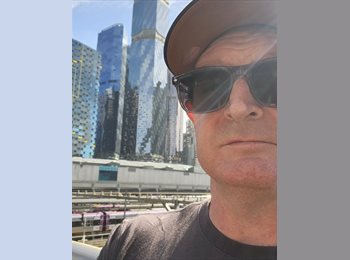 Roomgo AU - John - 43 - Plenty