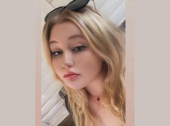 Roomgo AU - Holly - 20 - Toowoomba