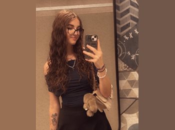 Roomgo AU - Janina Niara Martin  - 19 - Brisbane