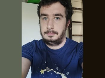 Roomgo AU - Benjamin - 29 - Melbourne