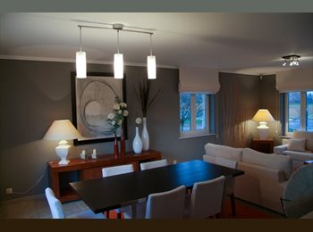 Appartager BE - Chambre dans maison à partager avec jeunes travailleurs frontaliers, Arlon - 695 € pm