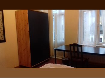 Appartager BE - chambre avec balcon 750 Euro charges comprises, Schaerbeek Schaarbeek - 750 € pm