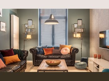 Appartager BE - Proximité Chatelain: belle chambre avec balcon et sdd privée, Saint Gilles Sint Gillis - 1.200 € pm