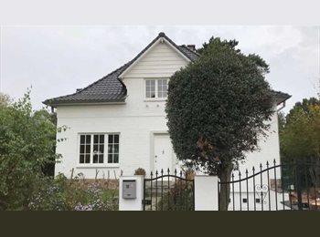 Appartager BE - studio, Rhode-Saint-Genèse - 750 € pm