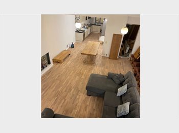 Appartager BE - Cosy room in newly renovated spacious duplex, Etterbeek - 550 € pm