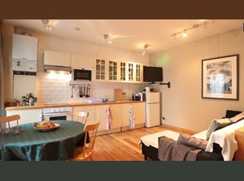 Appartager BE - From 11 April 2026 , 40m2 flat 1st floor fully equipped/furnished, Saint Gilles Sint Gillis - 840 € pm