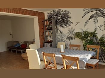 Appartager BE - Gorgeous house weweyde - Special Erasme/ceria workers/students - 15 min to center, Anderlecht - 700 € pm