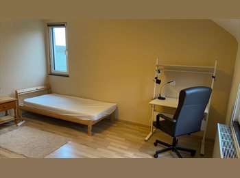 Appartager BE - Chambre 16m2 à louer dans Maison proximité LLN, Mont-Saint-Guibert - 495 € pm