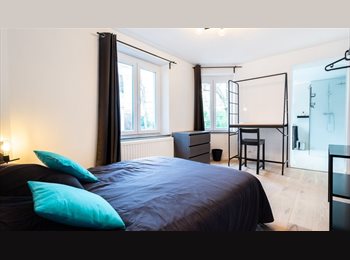 Appartager BE - Athénée 18 chambre 1, Charleroi - 670 € pm