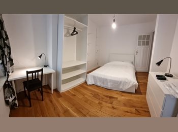 Appartager BE - grande chambre meublée tout compris Ixelles, Etterbeek - 625 € pm