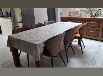 Appartager BE - Maison en collocation, Quaregnon - 500 € pm