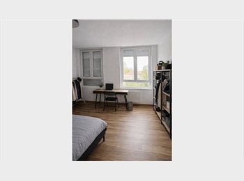 Appartager BE -  Chambre meublée 13 m² en colocation (de 4 personnes) – Sainte-Walburge (Liège), Ans - 530 € pm