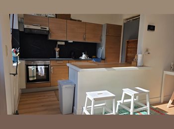 Appartager BE - Chambre de 29m2 avec mezzanine, Molenbeek Saint Jean - Sint Jans Molenbeek - 680 € pm