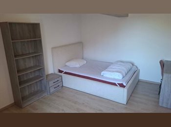 Appartager BE -   Maison Bel Étage en Colocation – Charleroi Centre (Rue Isaac), Charleroi - 500 € pm