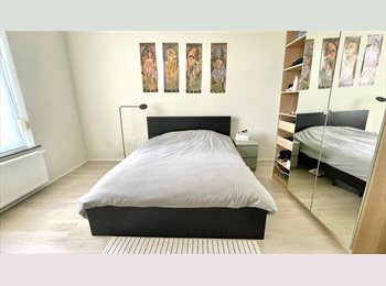 Appartager BE - Furnished Room with Private Bathroom in Ixelles – All Inclusive – From July 2026, Etterbeek - 755 € pm