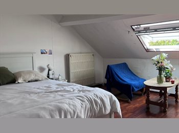 Appartager BE - Grande chambre lumineuse, Etterbeek - 649 € pm