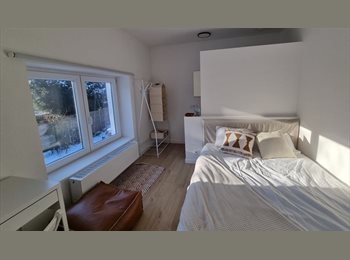 Appartager BE - Nouvelle place de libre dans une colocation dans un appartement lumineux à Namur, Namur - 527 € pm