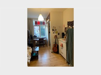 Appartager BE - Chambre moyenne pour etudiante disonible au 01.07.2026, Saint Gilles Sint Gillis - 540 € pm