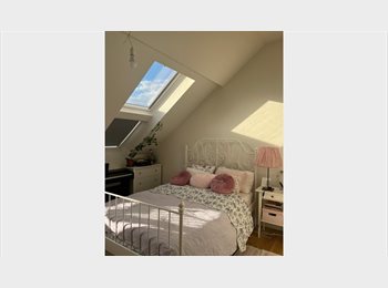 Appartager BE - Chambre double en colocations sympa avec easygoing vibe., Louvain-la-Neuve - 755 € pm