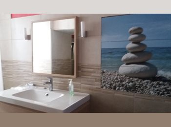 Appartager BE - Apartment 42m2 for one person, at 25-30minutes from Luxembourg center by train or by car (650€ + 100, Arlon - 650 € pm