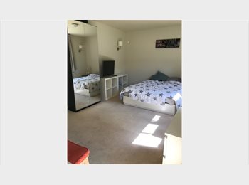 Appartager BE - Studio sur jardin, Uccle-Ukkel - 880 € pm