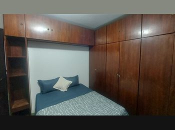 Roomgo BR - Bedroom for rent in Butantã São Paulo, Butantã - R$ 1.300 Por mês