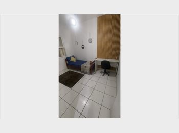 Roomgo BR - Moradia de quartos na linha amarela/metrô Butantã, Butantã - R$ 1.200 Por mês