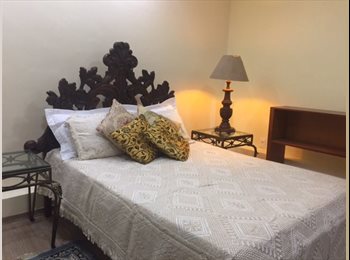 Roomgo BR - Quarto Suite Botafogo 3.200, Botafogo - R$ 3.200 Por mês