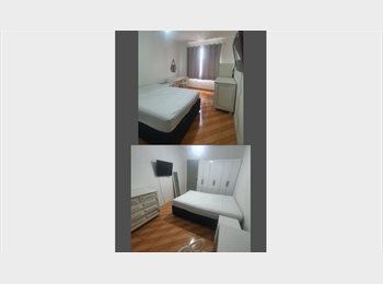 Roomgo BR - SUÍTES E QUARTOS MOBILIADOS NA BELA VISTA/  5 MINUTOS DO  METRÔ SÃO JOAQUIM, Liberdade - R$ 1.500 Por mês