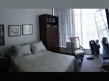 Roomgo BR - QUARTO GRANDE INDIVIDUAL LINDO, Maracanã - R$ 2.140 Por mês