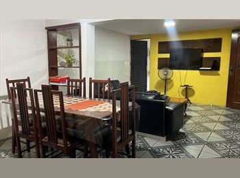 Roomgo BR - Quarto Mobiliado ,Casa Pensão no Umarizal Doca, Belém - R$ 990 Por mês
