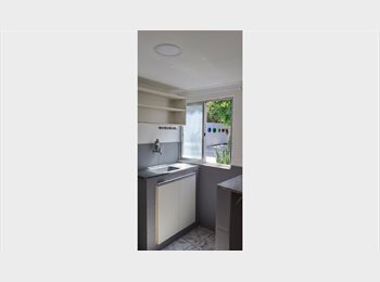 Roomgo BR - Kitnet Recreio, Recreio dos Bandeirantes - R$ 1.500 Por mês