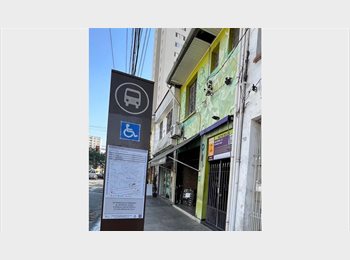 Roomgo BR - Waka Pensão Masculina Metrô Belém, Tatuapé - R$ 550 Por mês