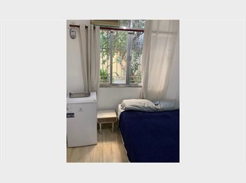 Roomgo BR - Suite  no coração da Tijuca para  não fumantes  n, Campo Grande - R$ 1.980 Por mês