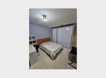 Roomgo BR - SUITE MOBILIADA PARA UMA PESSOA, Liberdade - R$ 1.600 Por mês