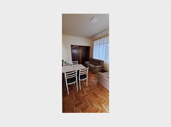 Roomgo BR - Vaga masculina em quarto individual em casa na Savassi/Santo Antônio, Belo Horizonte - R$ 1.200 Por mês