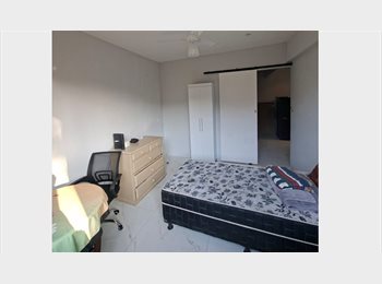 Roomgo BR - Quarto na gavea, Gávea - R$ 2.400 Por mês